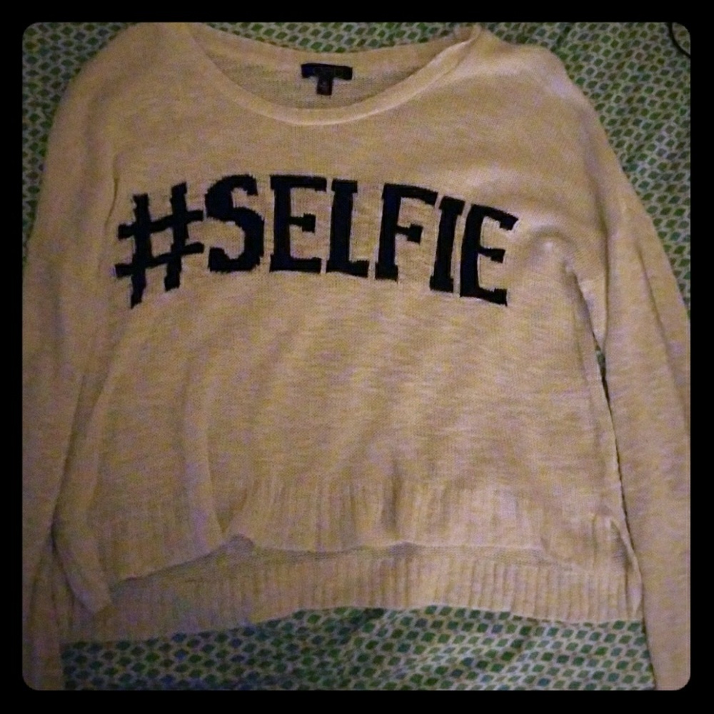 Cropped sweater